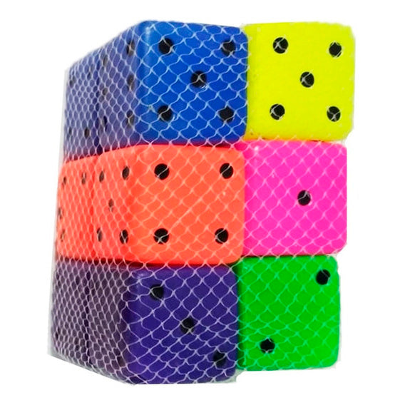 RED CON 12 DADOS DE PLASTICO INFLADO